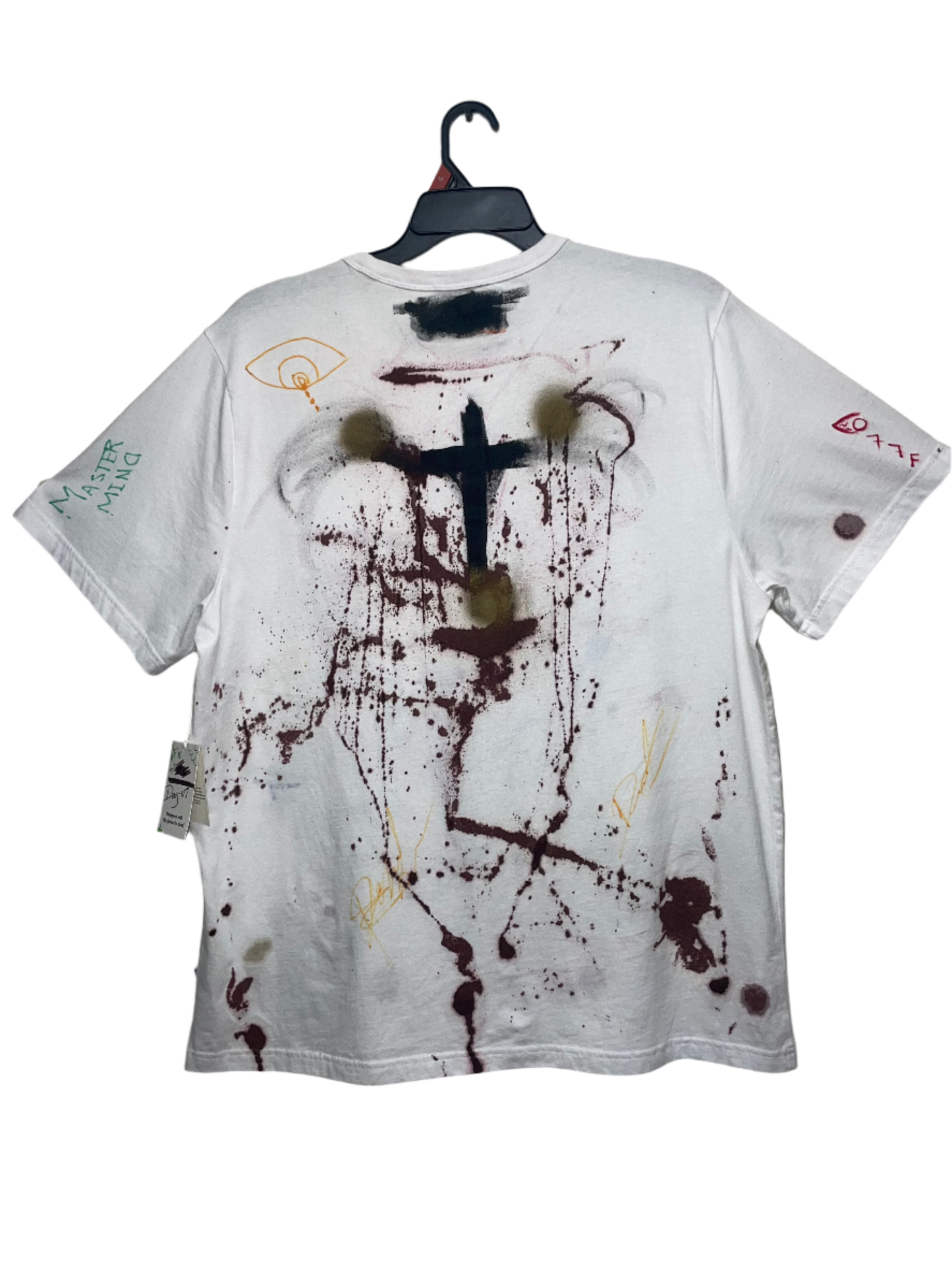 Dey-vi streetwear Tee – Bold & Timeless Design